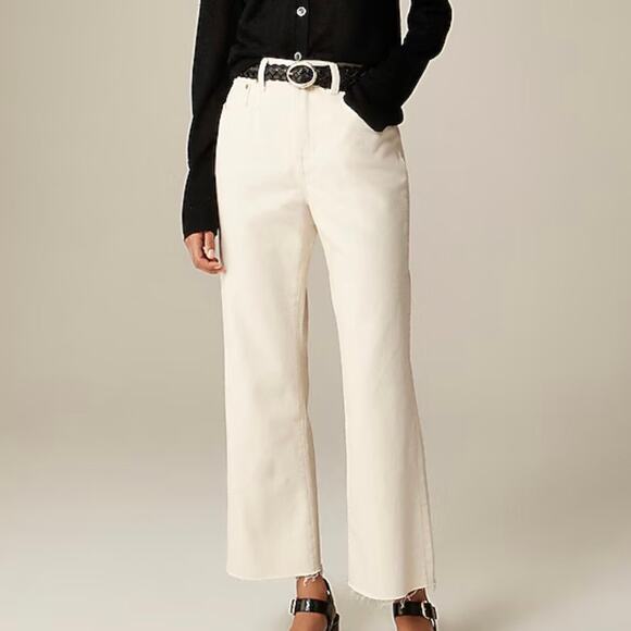 J Crew Women's Mid Rise Relaxed Kickout Jean Size 30 Ecru Beige Cropped - Picture 1 of 16